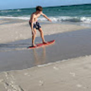 Meet your Posher, Davis